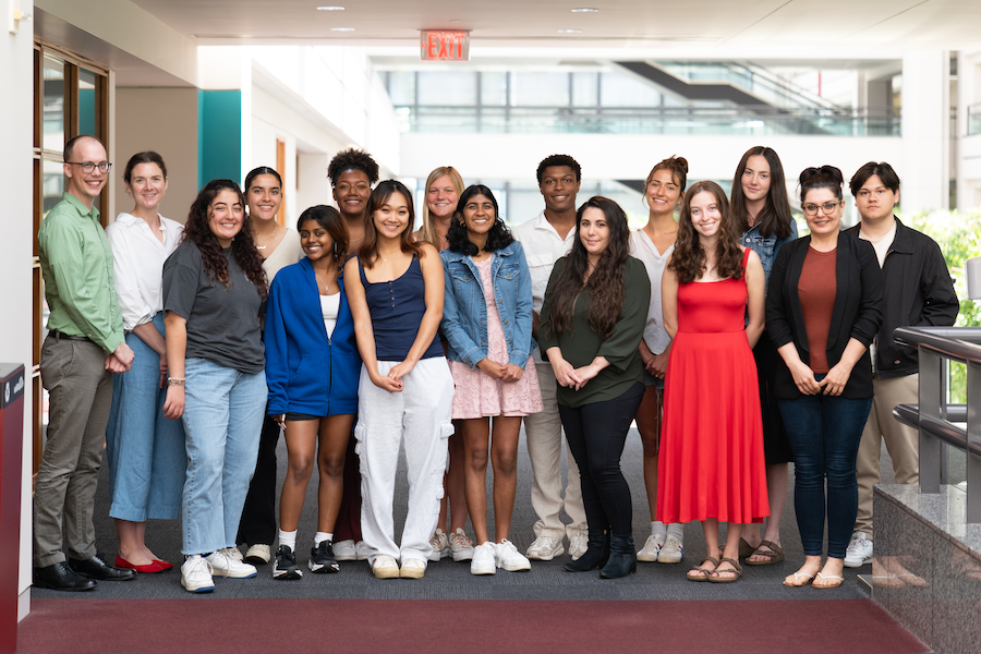 Psychological Science students and faculty collaborate on innovative research during the SURP