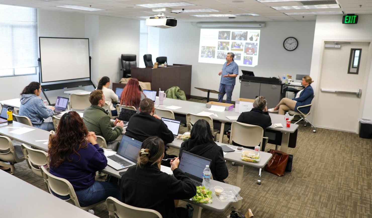 Access to Justice Law School Clinic Gives Evening Students Pro Bono