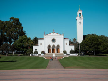 LMU Sacred Heart Chapel