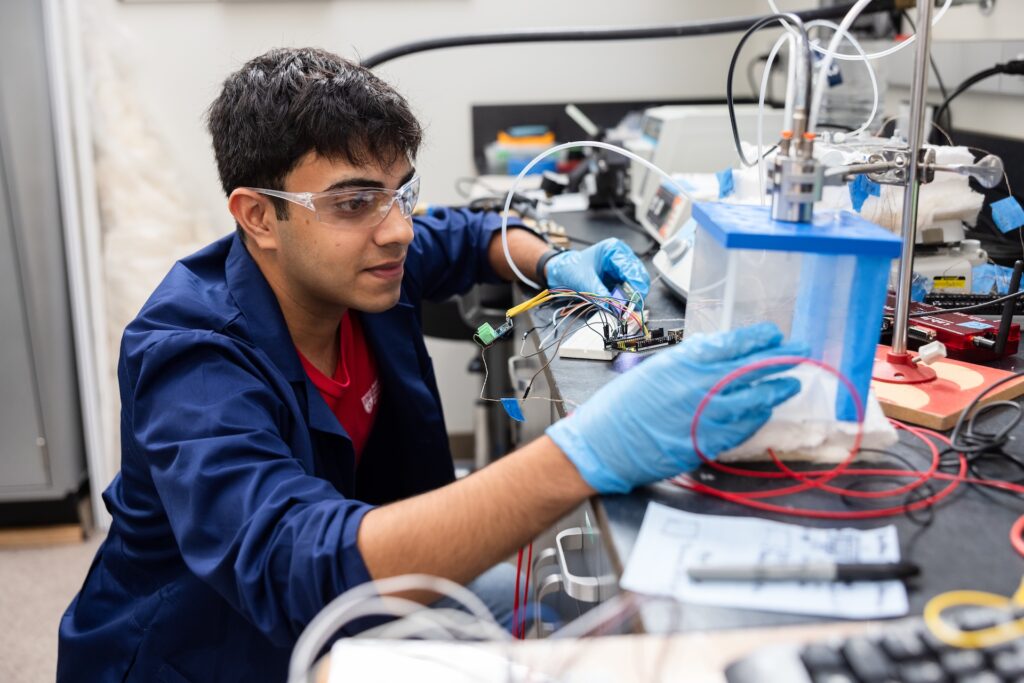 Joe Alapat '27 Mechanical Engineering