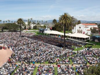Commencement at LMU