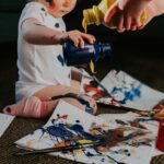 children painting