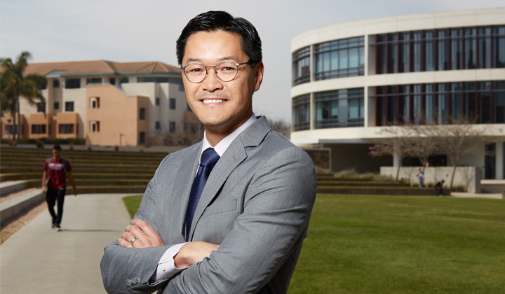 Thomas Poon, Ph.D., became executive vice president and provost in 2017 and leads the university’s Academic Affairs, Enrollment Management, and Student Affairs divisions. He is also a tenured professor of chemistry. Here, he gives his view on how the pandemic illuminated different funding needs, and how private support will take LMU to new heights.