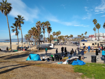 tents and homeless individuals at Venice Beach