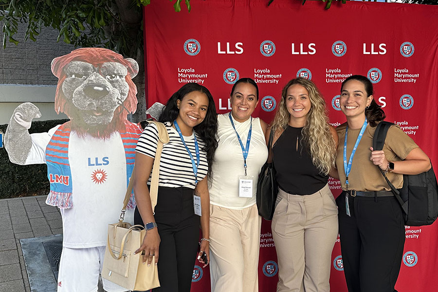 LMU Loyola Law School's first-year students gathered for New Student Orientation on the downtown L.A. campus.
